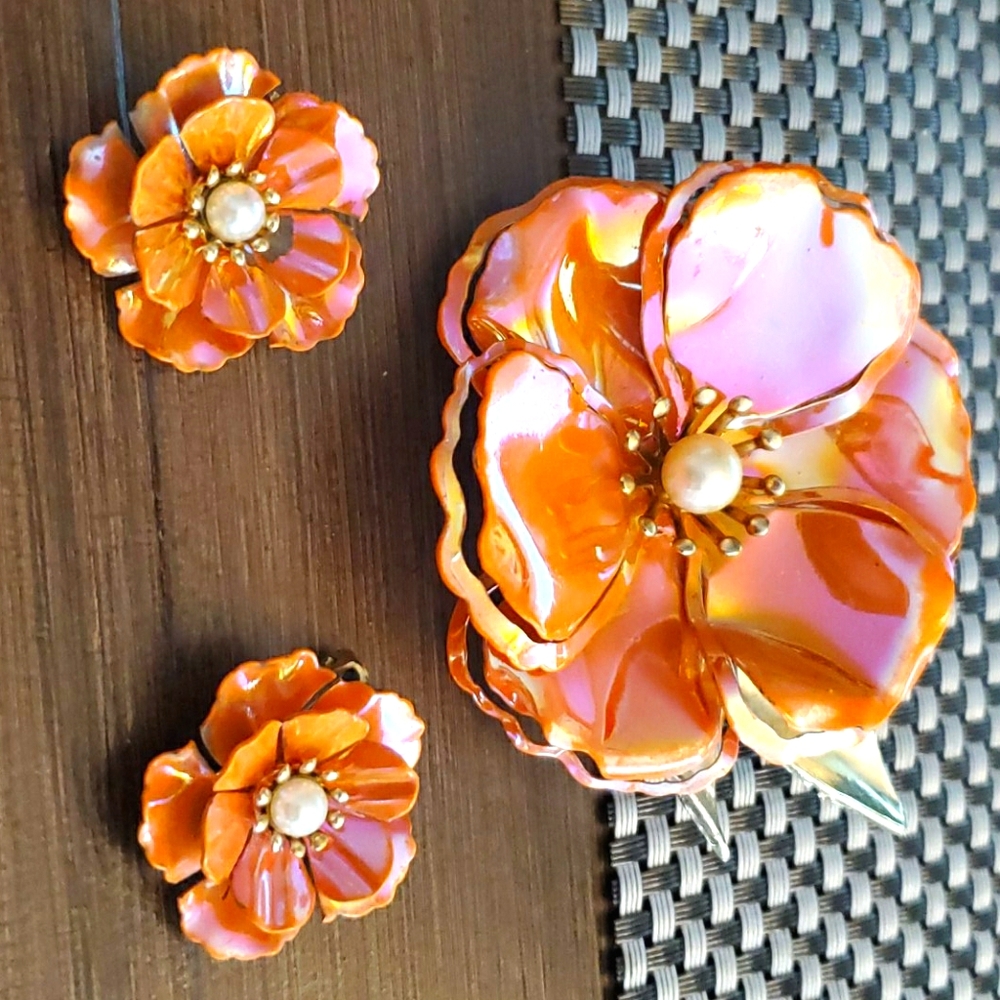 Conn Vintage Brooch and Matching Earrings